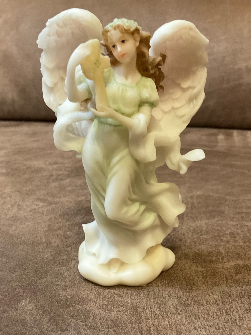Seraphim Angel of the Month March 1999 Figurine